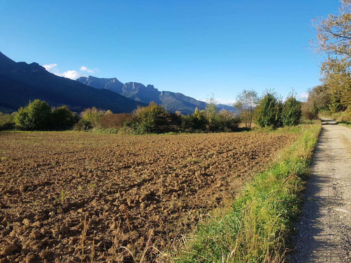 Santuari De La Salut De Sant Felíu de Pallarols Exteriör bild